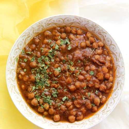 Chana Masala / Chole / Chickpeas Curry – Instant Pot | Living Smart And ...