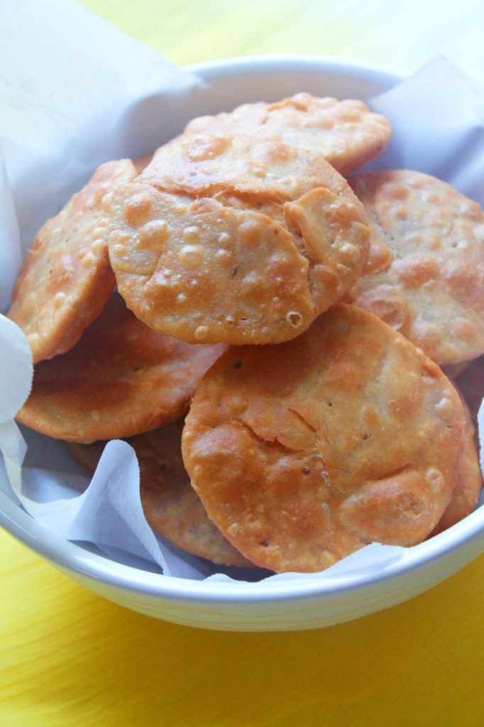 Khasta Poori / Puri / Indian Puffed Fried Bread | Living Smart And Healthy