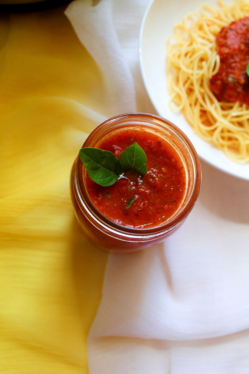 Marinara Sauce With Fresh Tomatoes Instant Pot Living Smart And Healthy