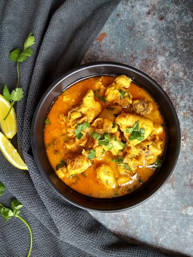 Homestyle Chicken Curry - Recipe Video - Living Smart And Healthy